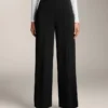 Pantalon à coupe droite en modal et à plis