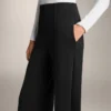 Pantalon à coupe droite en modal et à plis