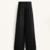 Pantalon à coupe droite en modal et à plis