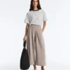 Pantalon court à jambes larges et au toucher Soft Touch, en modal et à plis Pantalon court à jambes larges et au toucher Soft Touch, en modal et à plis