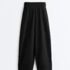 Pantalon court à jambes larges et toucher Soft Touch avec modal Pantalon court à jambes larges et toucher Soft Touch avec modal