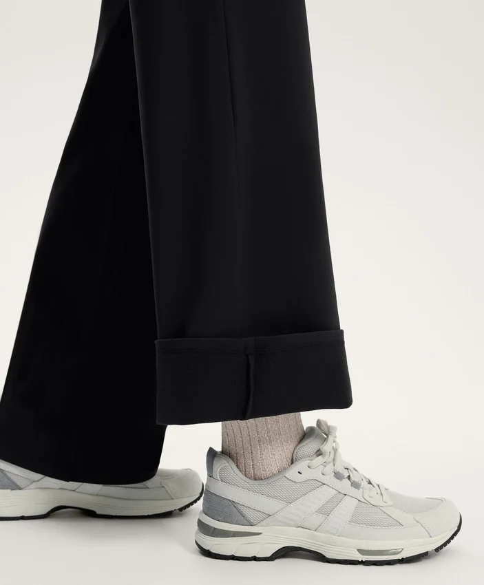 Pantalon de grossesse chaud à coupe droite Pantalon de grossesse chaud à coupe droite