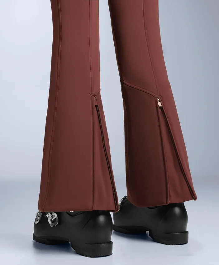 Pantalon de ski stretch évasé à taille haute et résistant à l’eau Pantalon de ski stretch évasé à taille haute et résistant à l’eau
