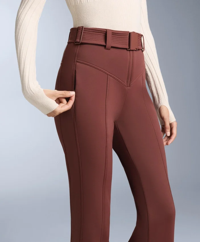 Pantalon de ski stretch évasé à taille haute et résistant à l’eau Pantalon de ski stretch évasé à taille haute et résistant à l’eau