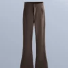 Pantalon de ski évasé extensible et imperméable Pantalon de ski évasé extensible et imperméable