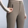 Pantalon de ski évasé extensible et imperméable Pantalon de ski évasé extensible et imperméable