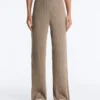 Pantalon droit en maille côtelée Pantalon droit en maille côtelée