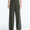 Pantalon droit en maille côtelée Pantalon droit en maille côtelée