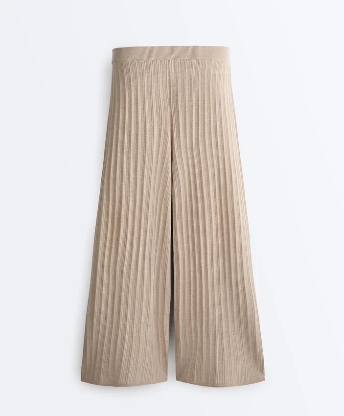 Pantalon droit en maille côtelée Pantalon droit en maille côtelée