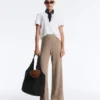 Pantalon droit en maille côtelée Pantalon droit en maille côtelée