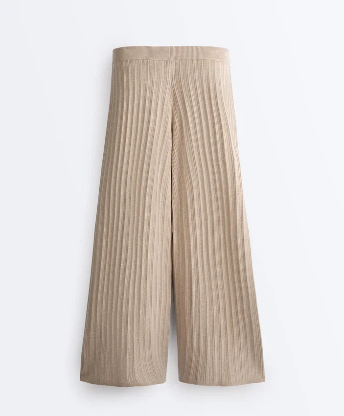 Pantalon droit en maille côtelée Pantalon droit en maille côtelée