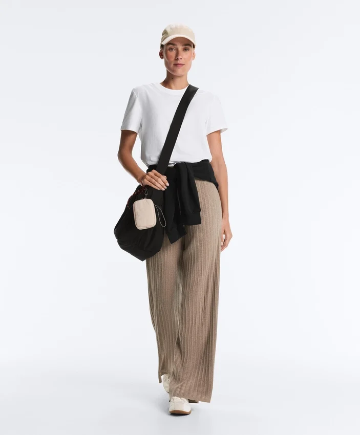 Pantalon droit en maille côtelée Pantalon droit en maille côtelée