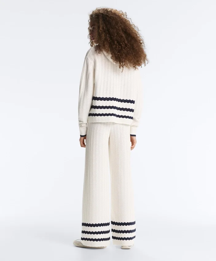 Pantalon droit en maille ondulée Pantalon droit en maille ondulée