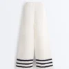 Pantalon droit en maille ondulée Pantalon droit en maille ondulée