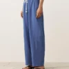 Pantalon droit en mélange de lyocell et 24 % de lin Pantalon droit en mélange de lyocell et 24 % de lin