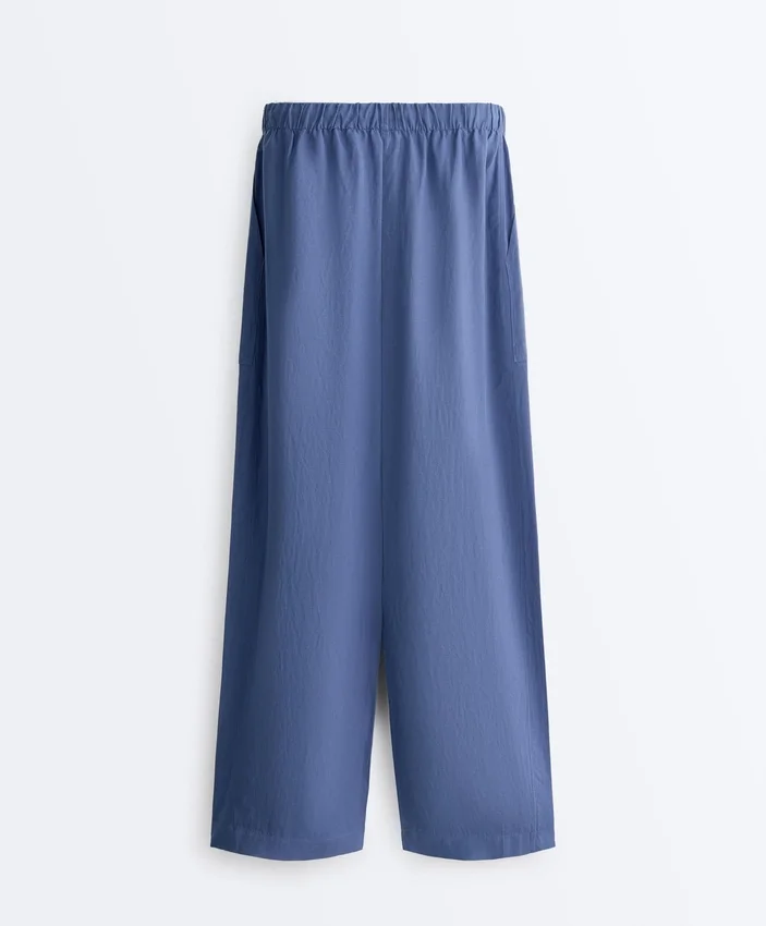 Pantalon droit en mélange de lyocell et 24 % de lin Pantalon droit en mélange de lyocell et 24 % de lin