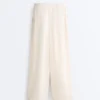 Pantalon droit en mélange de lyocell et 24 % de lin Pantalon droit en mélange de lyocell et 24 % de lin