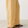 Pantalon droit en mélange de lyocell et 24 % de lin Pantalon droit en mélange de lyocell et 24 % de lin