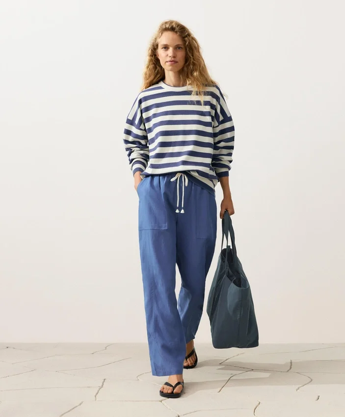 Pantalon droit en mélange de lyocell et 24 % de lin Pantalon droit en mélange de lyocell et 24 % de lin