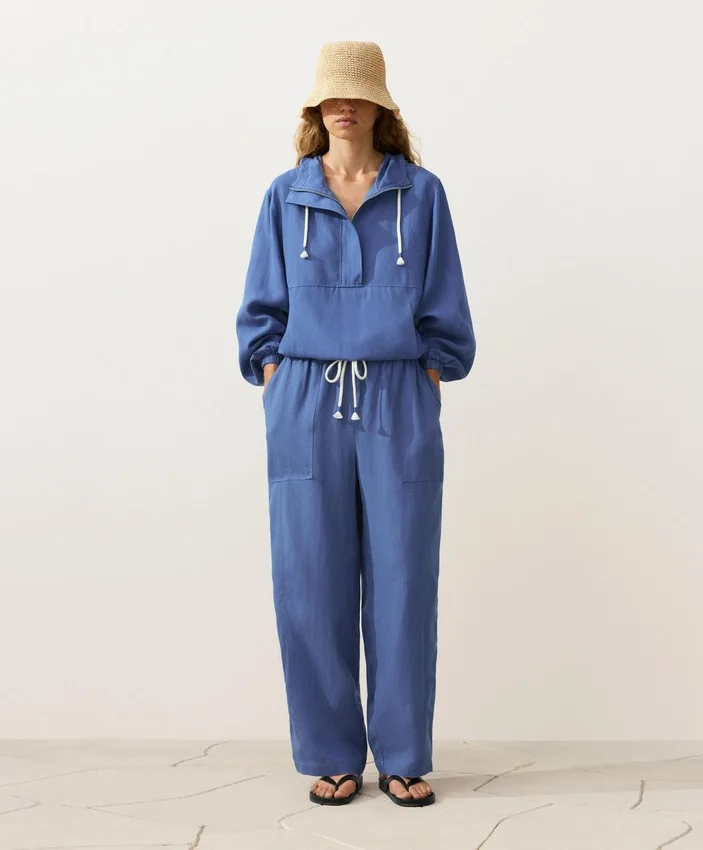 Pantalon droit en mélange de lyocell et 24 % de lin Pantalon droit en mélange de lyocell et 24 % de lin