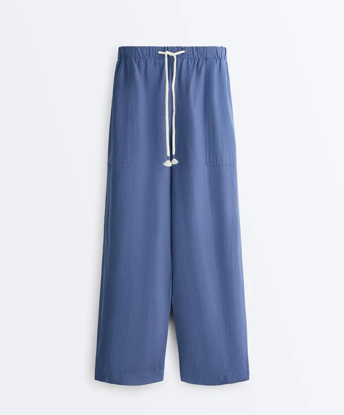 Pantalon droit en mélange de lyocell et 24 % de lin Pantalon droit en mélange de lyocell et 24 % de lin