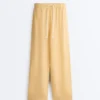 Pantalon droit en mélange de lyocell et 24 % de lin Pantalon droit en mélange de lyocell et 24 % de lin