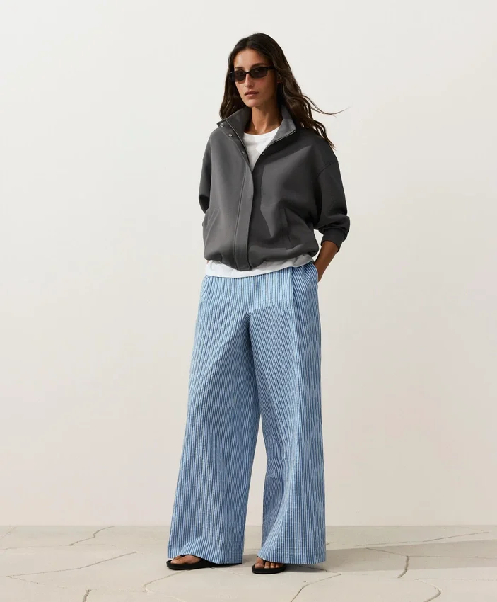 Pantalon droit à rayures en coton mélangé Pantalon droit à rayures en coton mélangé