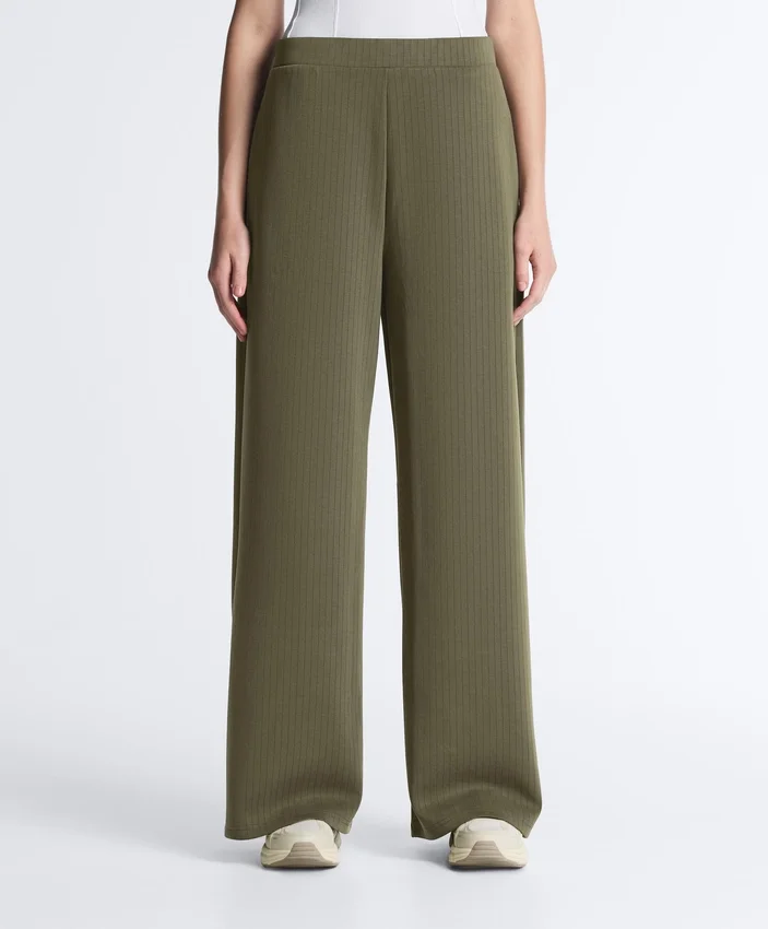 Pantalon droit à rayures en modal Soft Touch Pantalon droit à rayures en modal Soft Touch