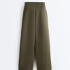 Pantalon droit à rayures en modal Soft Touch Pantalon droit à rayures en modal Soft Touch