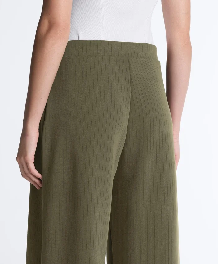 Pantalon droit à rayures en modal Soft Touch Pantalon droit à rayures en modal Soft Touch