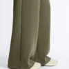 Pantalon droit à rayures en modal Soft Touch Pantalon droit à rayures en modal Soft Touch