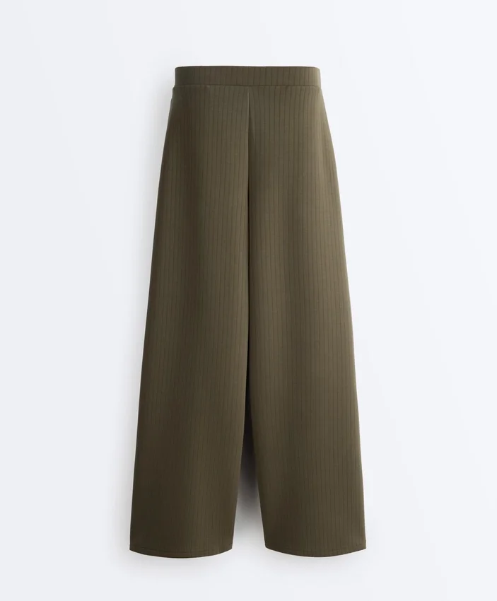 Pantalon droit à rayures en modal Soft Touch Pantalon droit à rayures en modal Soft Touch
