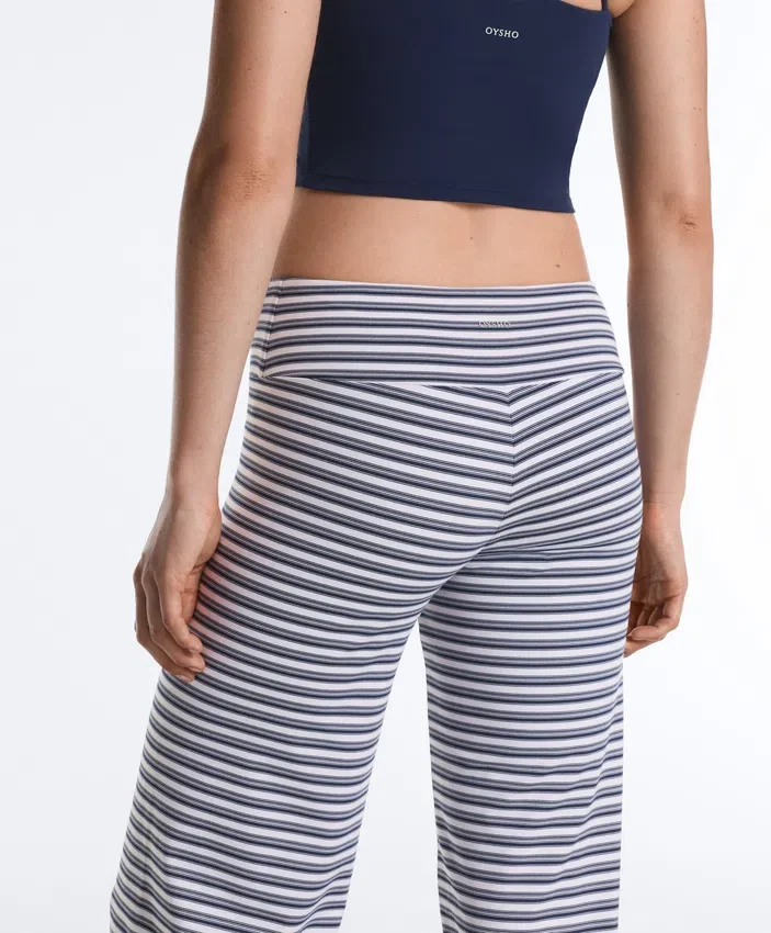 Pantalon droit à taille haute Comfortlux à rayures Pantalon droit à taille haute Comfortlux à rayures