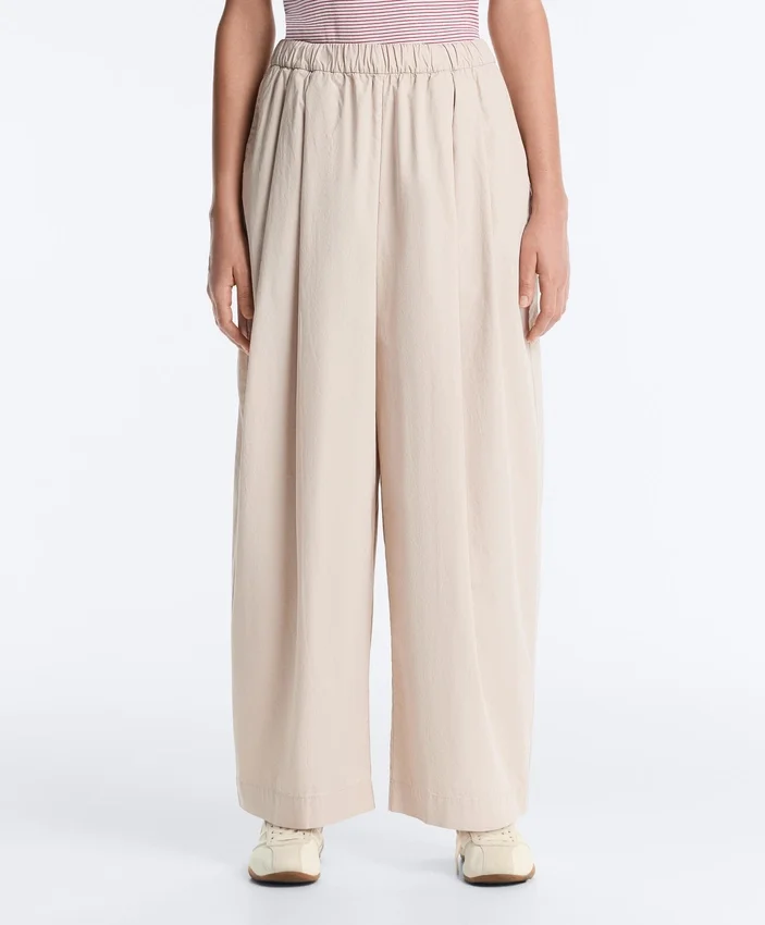 Pantalon fuselé à plis 100 % coton Pantalon fuselé à plis 100 % coton