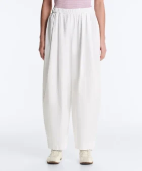 Pantalon fuselé à plis 100 % coton