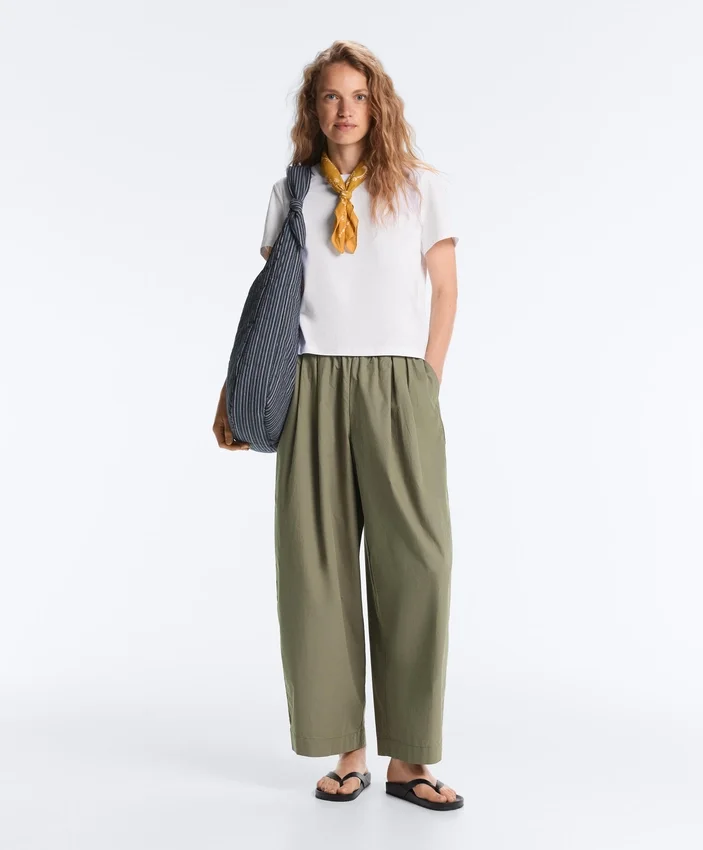 Pantalon fuselé à plis 100 % coton Pantalon fuselé à plis 100 % coton