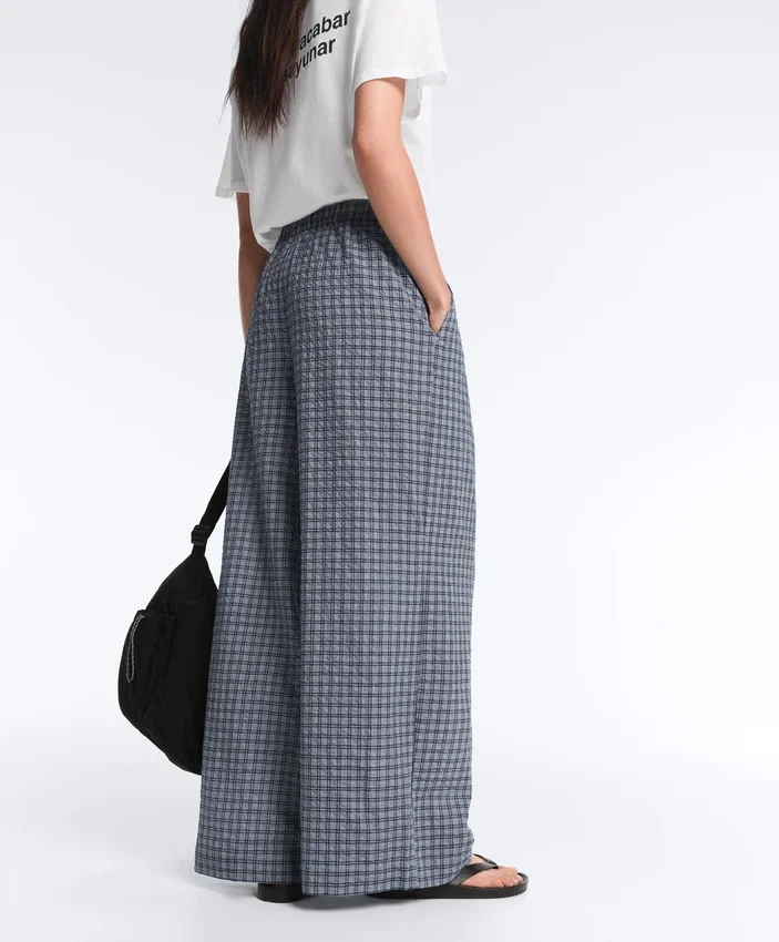 Pantalon à jambes larges en coton mélangé à carreaux Pantalon à jambes larges en coton mélangé à carreaux