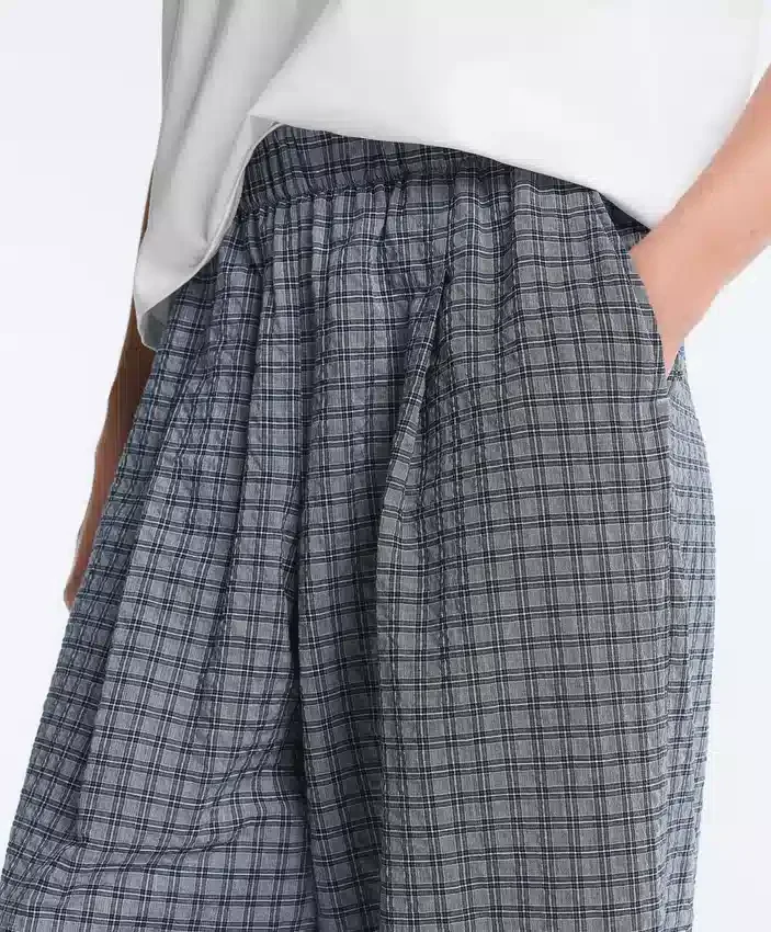 Pantalon à jambes larges en coton mélangé à carreaux Pantalon à jambes larges en coton mélangé à carreaux