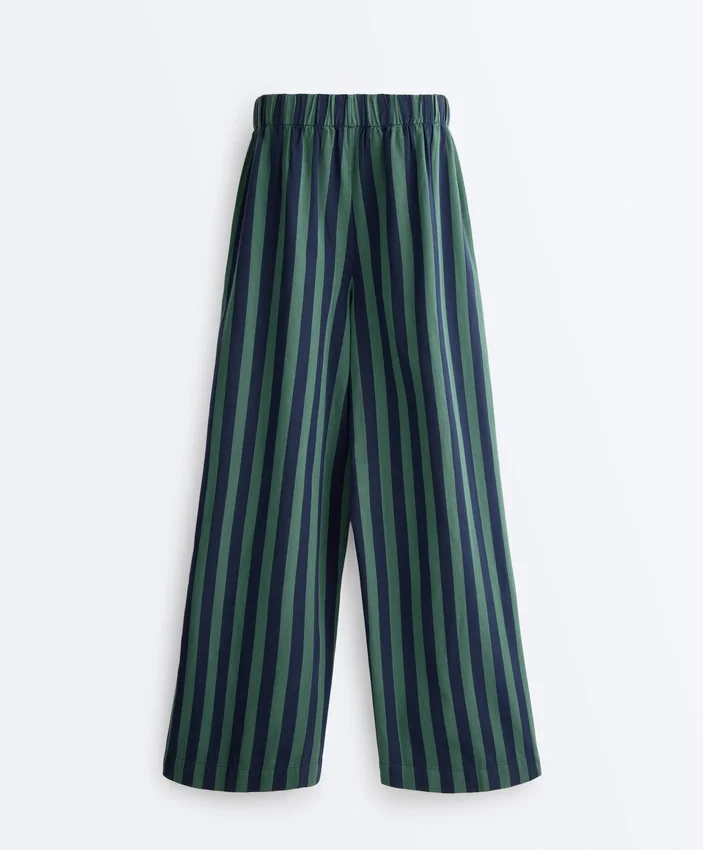 Pantalon à jambes larges en coton mélangé à rayures Pantalon à jambes larges en coton mélangé à rayures