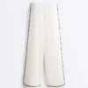 Pantalon à jambes larges en modal Soft Touch avec passepoil contrasté Pantalon à jambes larges en modal Soft Touch avec passepoil contrasté