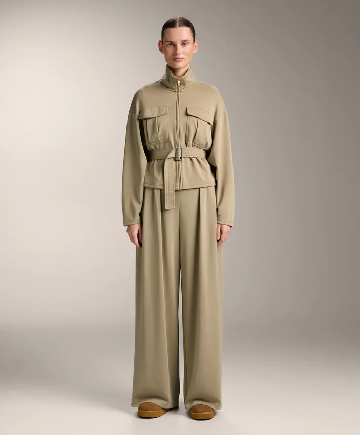 Pantalon à jambes larges en modal Soft Touch avec plis à la taille Pantalon à jambes larges en modal Soft Touch avec plis à la taille