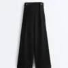 Pantalon à jambes larges en modal Soft Touch avec plis à la taille Pantalon à jambes larges en modal Soft Touch avec plis à la taille