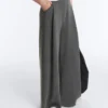 Pantalon à jambes larges en modal Soft Touch à fines rayures Pantalon à jambes larges en modal Soft Touch à fines rayures
