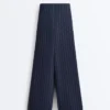 Pantalon à jambes larges Soft Touch, avec plis sur les côtés et en modal Pantalon à jambes larges Soft Touch, avec plis sur les côtés et en modal