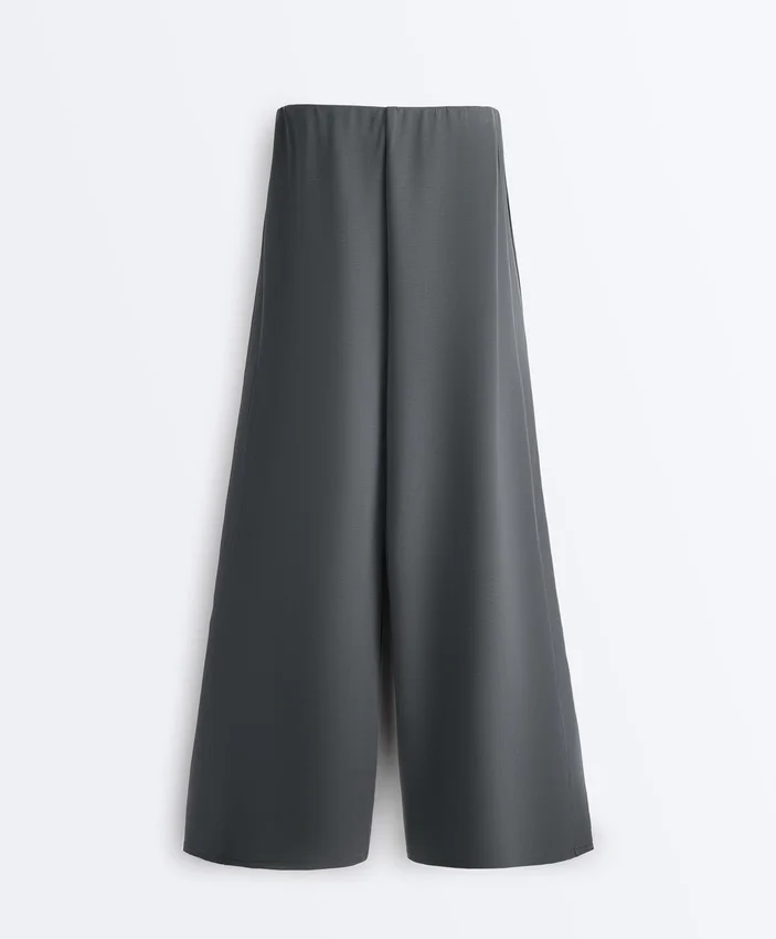 Pantalon à jambes larges Soft Touch, avec plis sur les côtés et en modal Pantalon à jambes larges Soft Touch, avec plis sur les côtés et en modal