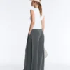 Pantalon à jambes larges Soft Touch, avec plis sur les côtés et en modal Pantalon à jambes larges Soft Touch, avec plis sur les côtés et en modal