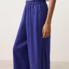Pantalon large 100 % lin avec plis latéraux Pantalon large 100 % lin avec plis latéraux