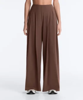 Pantalon large au toucher Light Touch avec pinces