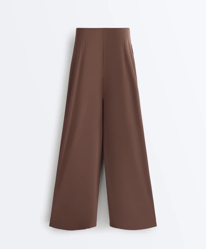Pantalon large au toucher Light Touch avec pinces Pantalon large au toucher Light Touch avec pinces