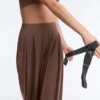 Pantalon large au toucher Light Touch avec pinces Pantalon large au toucher Light Touch avec pinces